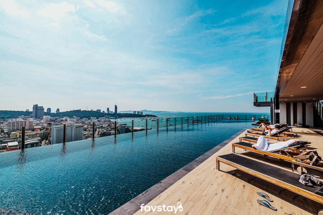 Favstay - The Base Central Pattaya Extérieur photo