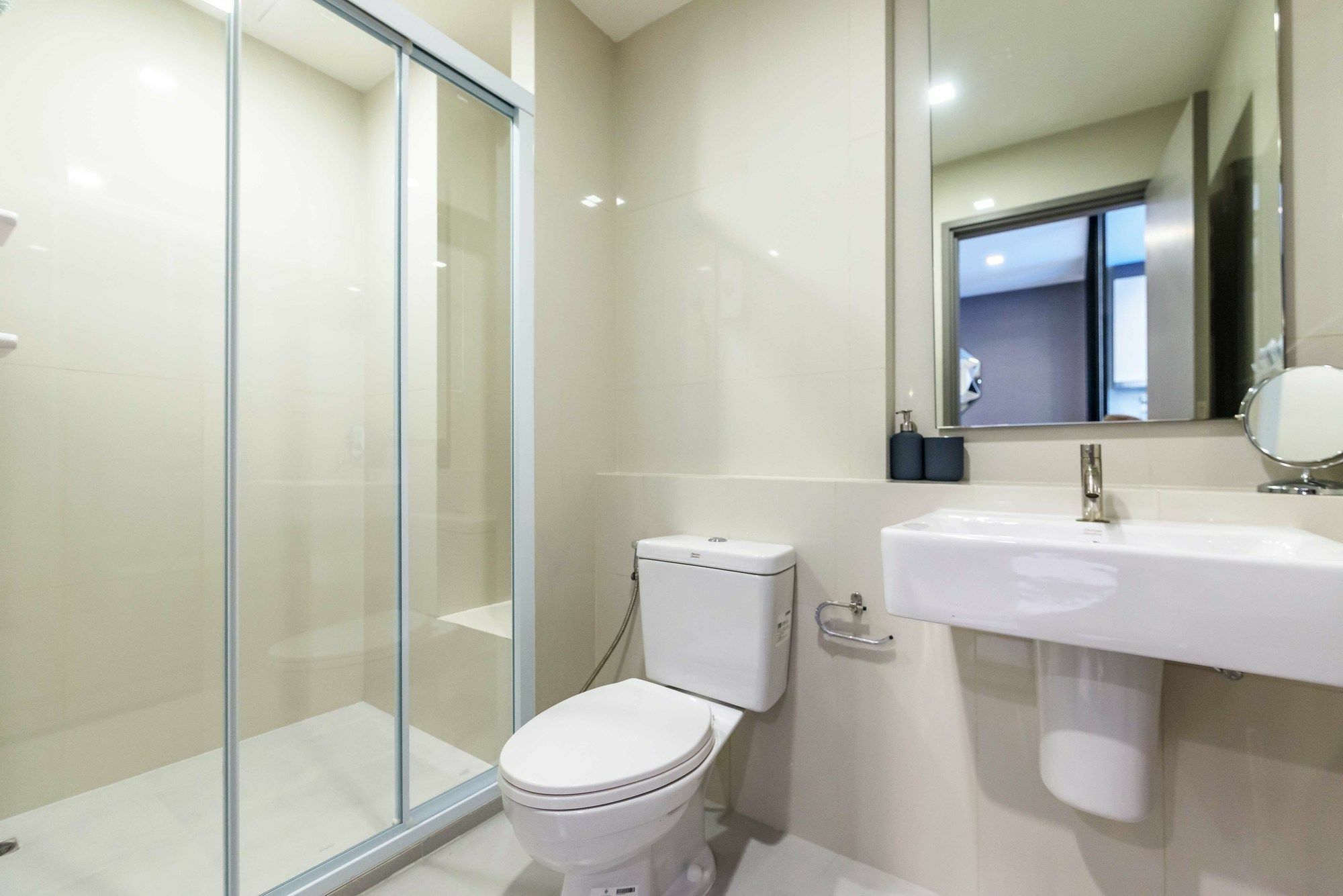 Favstay - The Base Central Pattaya Extérieur photo
