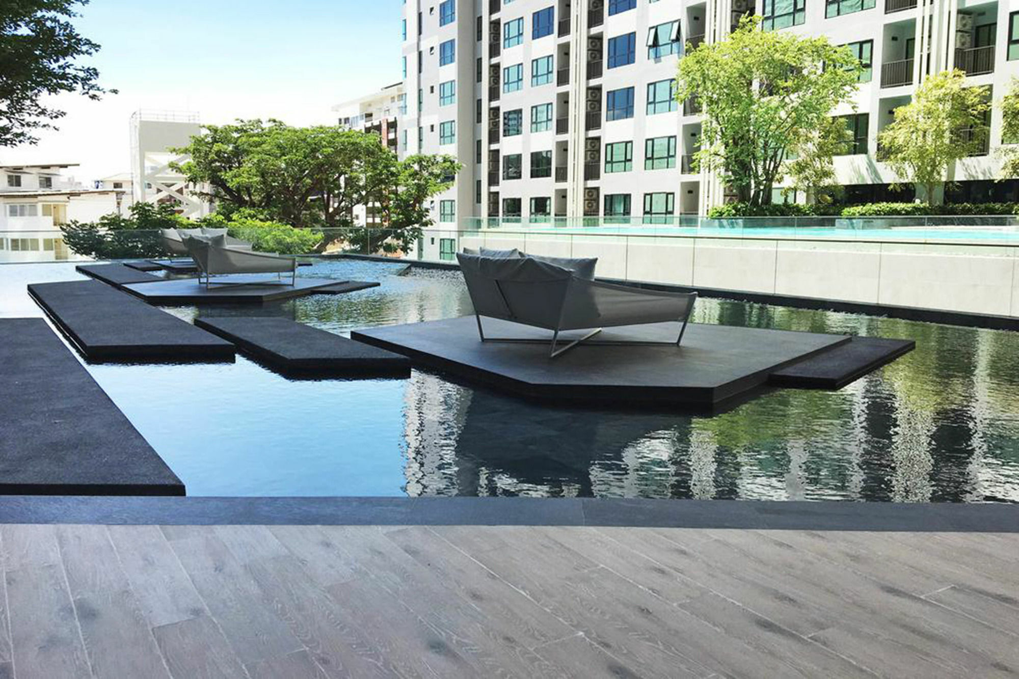 Favstay - The Base Central Pattaya Extérieur photo